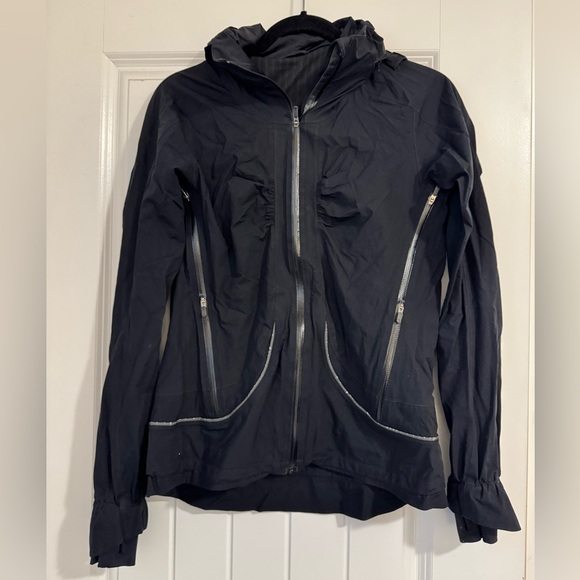 Black lululemon jacket - Picture 1 of 3
